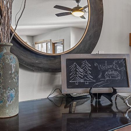 3 Bedroom Condo By Canadian Rockies Vacation Rentals Canmore Eksteriør billede