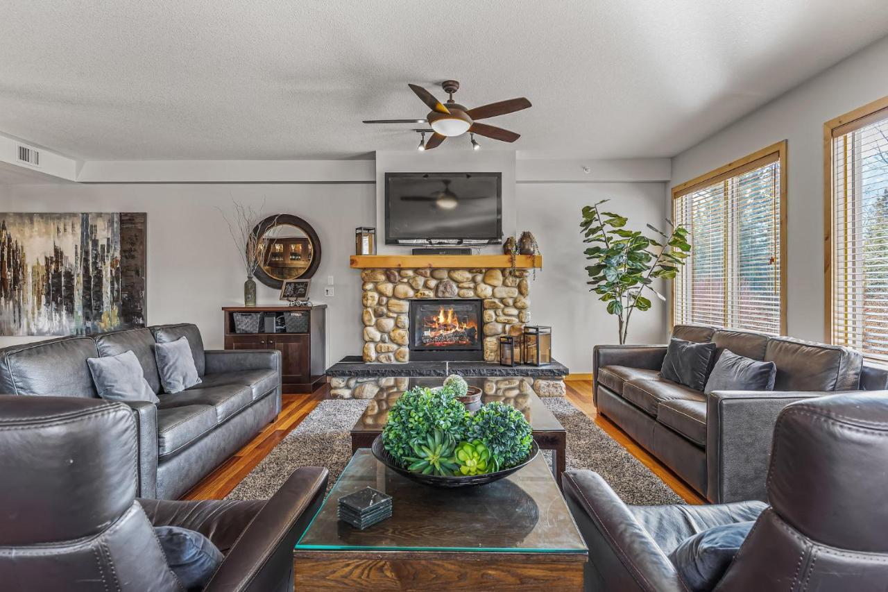 3 Bedroom Condo By Canadian Rockies Vacation Rentals Canmore Eksteriør billede