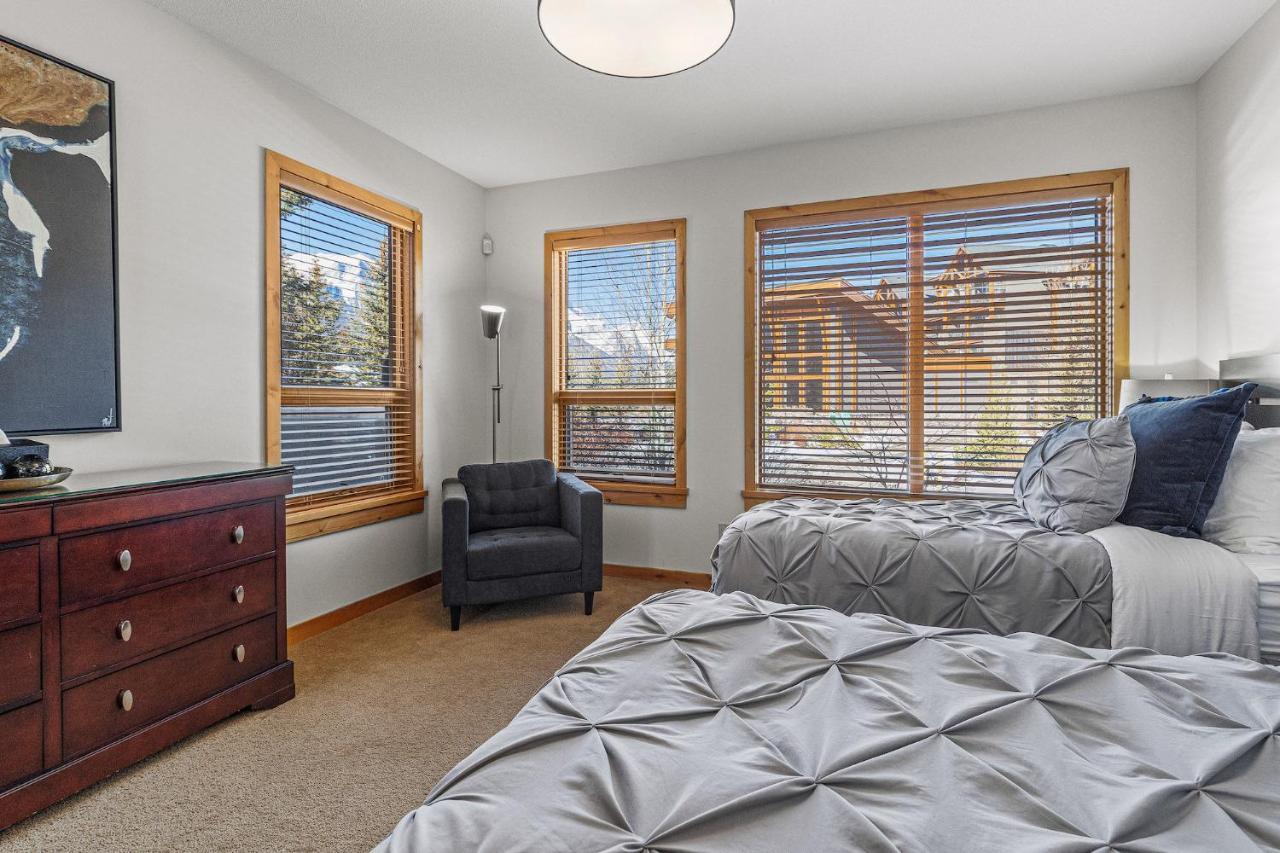 3 Bedroom Condo By Canadian Rockies Vacation Rentals Canmore Eksteriør billede
